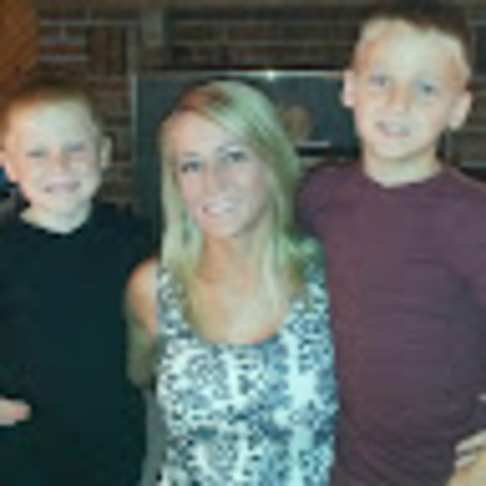 Meet your Posher, Ashley